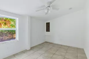 607 N 19th St, Fort Pierce, FL 34950 - Photo 17