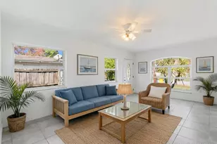 607 N 19th St, Fort Pierce, FL 34950 - Photo 11