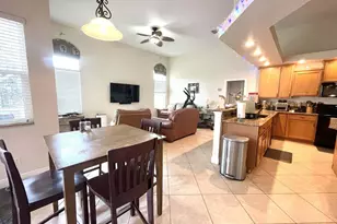 301 SW Buzby Ct, Port Saint Lucie, FL 34953 - Photo 7