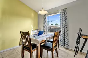 1020 SW Barbarosa Ave, Port Saint Lucie, FL 34953 - Photo 5