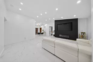 849 Camellia Dr, Royal Palm Beach, FL 33411 - Photo 25