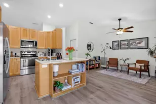 319 Sequoia Ln, Boca Raton, FL 33487 - Photo 7