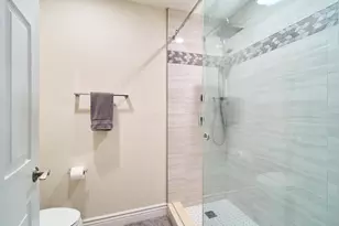 19218 Glenmoor Dr, West Palm Beach, FL 33409 - Photo 17