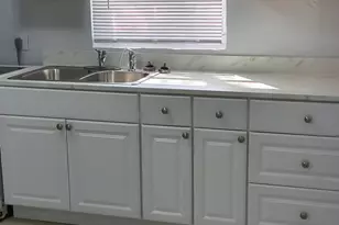 806 N 25th St, Fort Pierce, FL 34947 - Photo 9