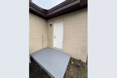 806 N 25th Street #B, Fort Pierce, FL 34946 - Photo 5