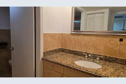257 Lake Arbor Drive, Palm Springs, FL 33461 - Photo 7