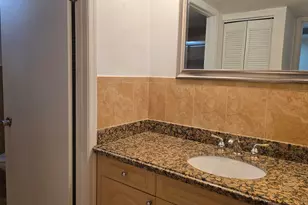 257 Lake Arbor Dr, Palm Springs, FL 33461 - Photo 7