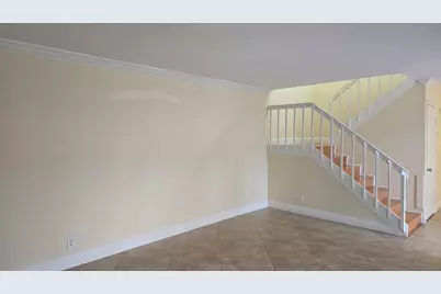 257 Lake Arbor Drive, Palm Springs, FL 33461 - Photo 5