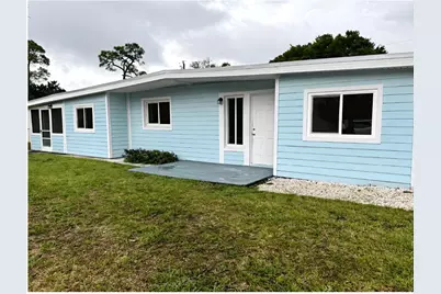 360 Barraclough Street, Fort Pierce, FL 34982 - Photo 3