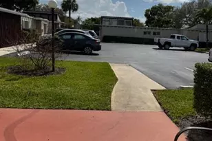 2601 Boundbrook Blvd, West Palm Beach, FL 33406 - Photo 17