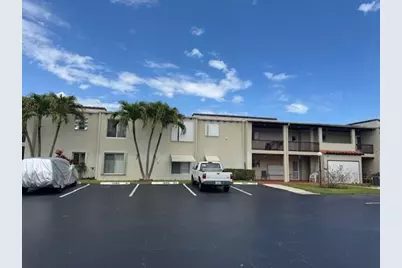 2601 Boundbrook Boulevard #104, West Palm Beach, FL 33406 - Photo 1