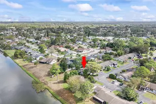 107 Conaskonk Cir, Royal Palm Beach, FL 33411 - Photo 5