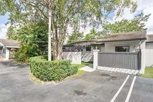 107 Conaskonk Cir, Royal Palm Beach, FL 33411 - Photo 13