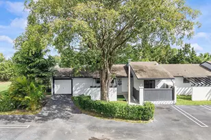 107 Conaskonk Cir, Royal Palm Beach, FL 33411 - Photo 1