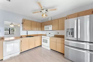 107 Conaskonk Cir, Royal Palm Beach, FL 33411 - Photo 33