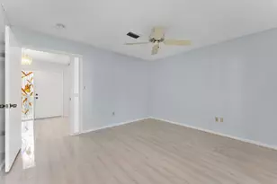 107 Conaskonk Cir, Royal Palm Beach, FL 33411 - Photo 17