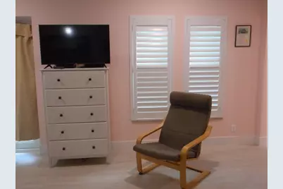 2421 Georgia Avenue, West Palm Beach, FL 33401 - Photo 9