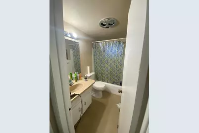 1021 Crystal Lake Drive #106, Deerfield Beach, FL 33064 - Photo 11