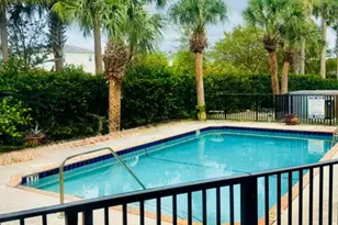 1021 Crystal Lake Dr, Deerfield Beach, FL 33064 - Photo 5