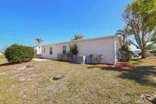 8179 Sandwedge Terrace, Port Saint Lucie, FL 34952 - Photo 19