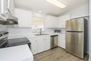 8179 Sandwedge Terrace, Port Saint Lucie, FL 34952 - Photo 11