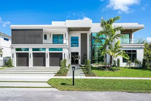 299 NE 7th St, Boca Raton, FL 33432 - Photo 1