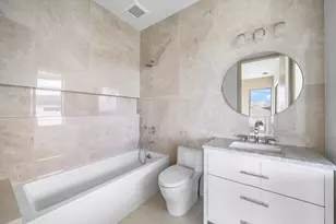 299 NE 7th St, Boca Raton, FL 33432 - Photo 35