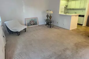 358 Chatham R, West Palm Beach, FL 33417 - Photo 5