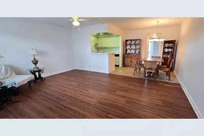 358 Chatham R, West Palm Beach, FL 33417 - Photo 3