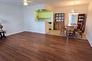 358 Chatham R, West Palm Beach, FL 33417 - Photo 3