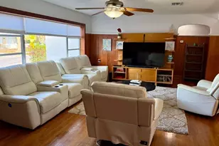 147 E 28th Street E, Riviera Beach, FL 33404 - Photo 3