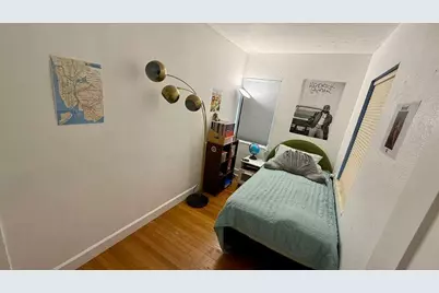 147 E 28th Street E, Riviera Beach, FL 33404 - Photo 11