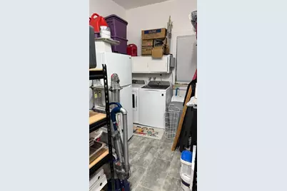 147 E 28th Street E, Riviera Beach, FL 33404 - Photo 17