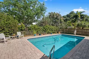 394 Evergreen Ave, Tequesta, FL 33469 - Photo 1