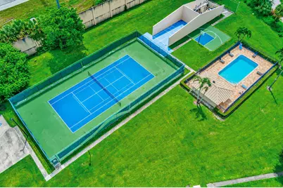 5258 Eagle Lake Drive, Palm Beach Gardens, FL 33418 - Photo 51