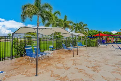 5258 Eagle Lake Drive, Palm Beach Gardens, FL 33418 - Photo 41