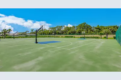 5258 Eagle Lake Drive, Palm Beach Gardens, FL 33418 - Photo 47