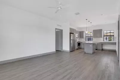 630 NE 14th Court #101, Fort Lauderdale, FL 33304 - Photo 5