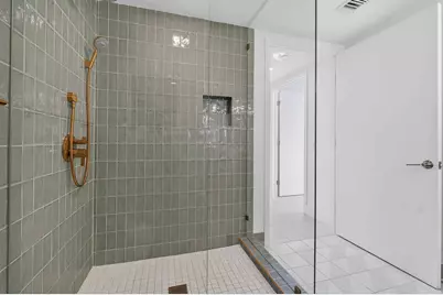 159 NE 6th Street #3905, Miami, FL 33132 - Photo 39