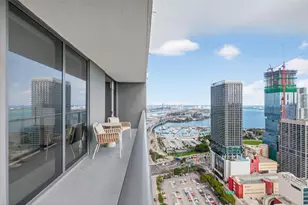 159 NE 6th St, Miami, FL 33132 - Photo 33