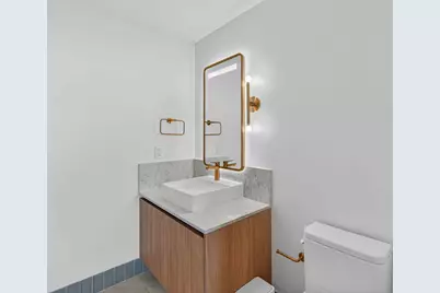 159 NE 6th Street #3905, Miami, FL 33132 - Photo 25