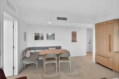 159 NE 6th Street #3905, Miami, FL 33132 - Photo 11