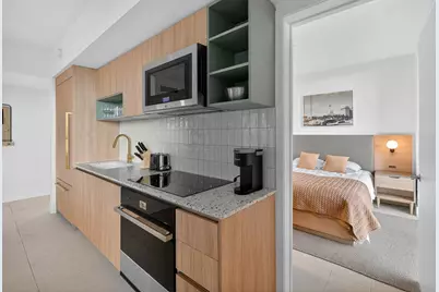 159 NE 6th Street #3905, Miami, FL 33132 - Photo 21