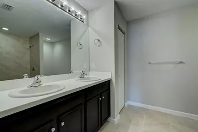 1057 SW Dartmouth Avenue, Port Saint Lucie, FL 34953 - Photo 21