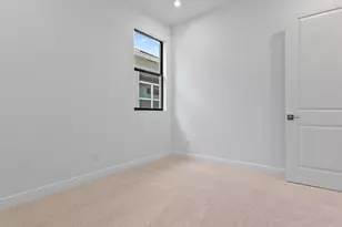 203 SE Via Sangro, Port Saint Lucie, FL 34952 - Photo 23