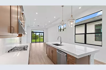 203 SE Via Sangro, Port Saint Lucie, FL 34952 - Photo 7