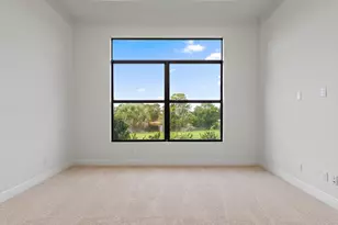 203 SE Via Sangro, Port Saint Lucie, FL 34952 - Photo 17