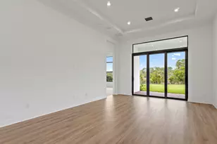 203 SE Via Sangro, Port Saint Lucie, FL 34952 - Photo 9