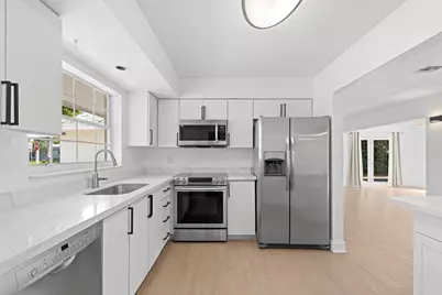 498 NE 30th Street, Boca Raton, FL 33431 - Photo 9