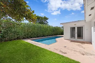 498 NE 30th St, Boca Raton, FL 33431 - Photo 21